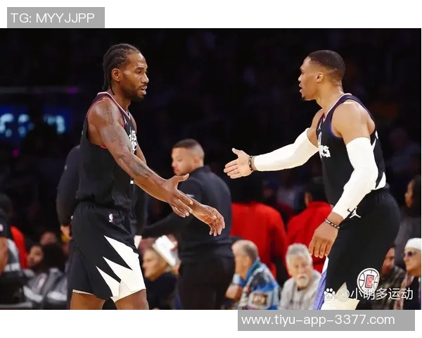 普尔替补表现平平15投仅中6球贡献16分2篮板4助攻1抢断